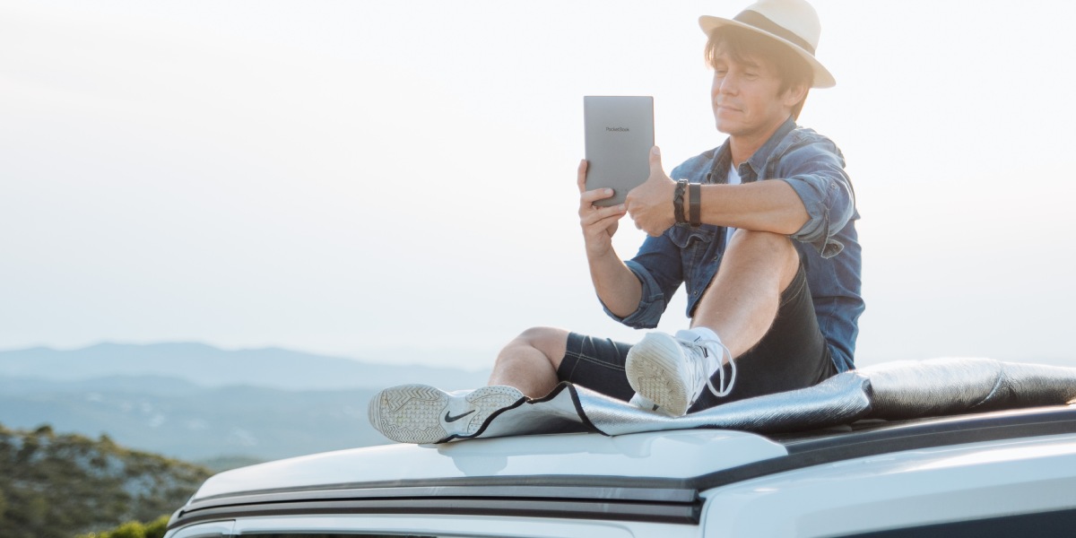 Devynių „PocketBook" modelių programinės-aparatinės įrangos atnaujinimo apžvalga