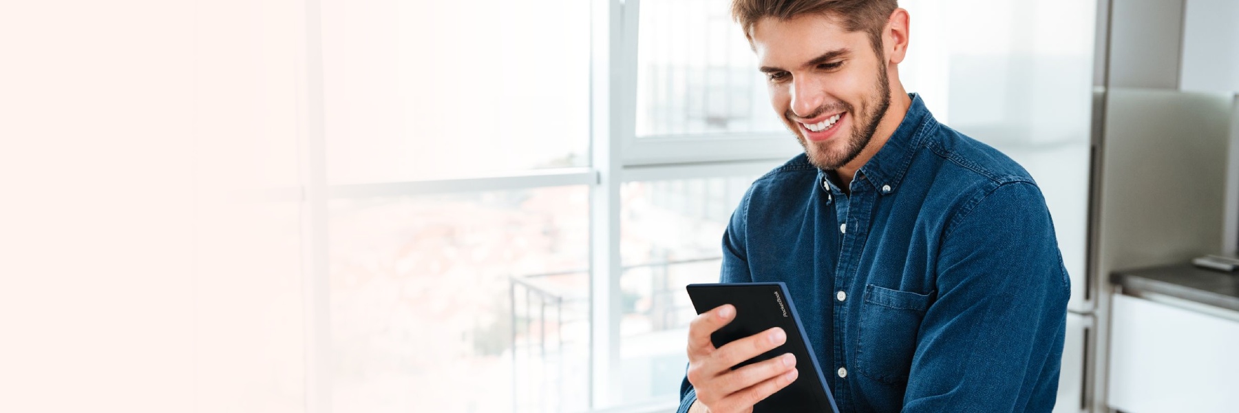 „PocketBook Verse Pro“: naujausios el. skaitymo technologijos kompaktiškame korpuse