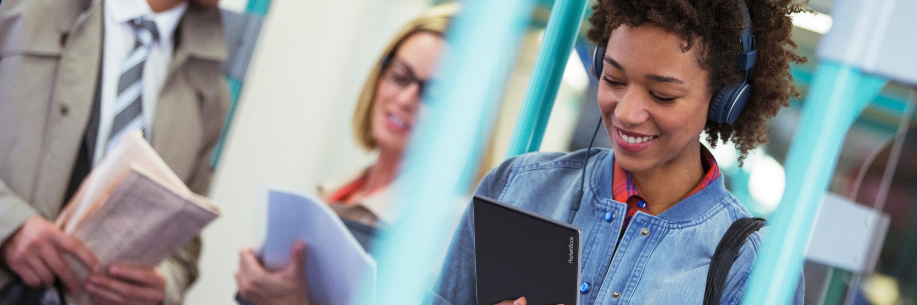 „PocketBook“ elektroninės skaityklės palaiko skaitmenines USB-C ausines